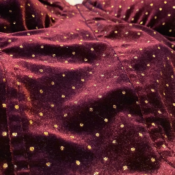 Velvet Crop top - Picture 2 of 3